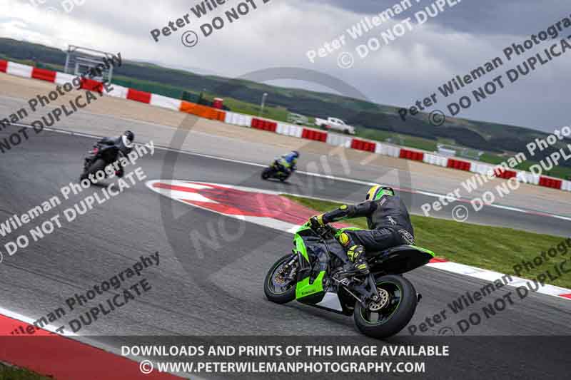 cadwell no limits trackday;cadwell park;cadwell park photographs;cadwell trackday photographs;enduro digital images;event digital images;eventdigitalimages;navarra;no limits trackdays;peter wileman photography;racing digital images;trackday digital images;trackday photos